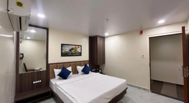 Номер Luxury Hotel soumya sarovar