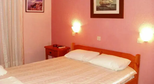 Athina Pansion