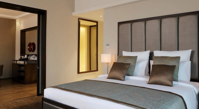 Novotel Lucknow Gomti Nagar, Забронировать Отель Гомти Нагар 