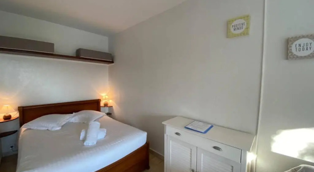 Nice studio with garden and parking - Near beach, Забронировать Апартаменты/квартира Канны Приморские Альпы