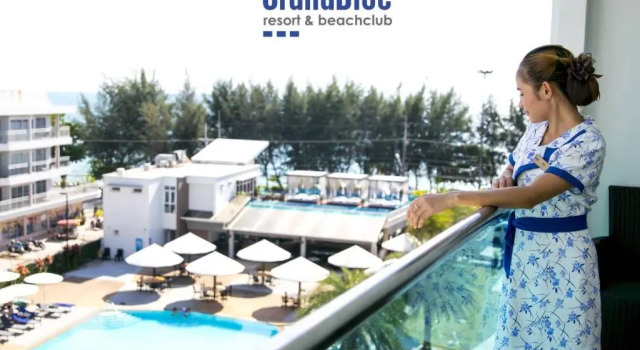 Двухместный номер Deluxe с балконом GrandBlue Resort & Beachclub