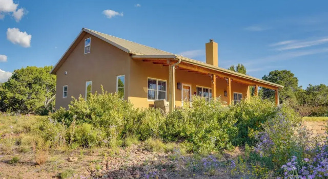 Коттедж Hidden Santa Fe Gem - Nestled in Tesuque Hills!