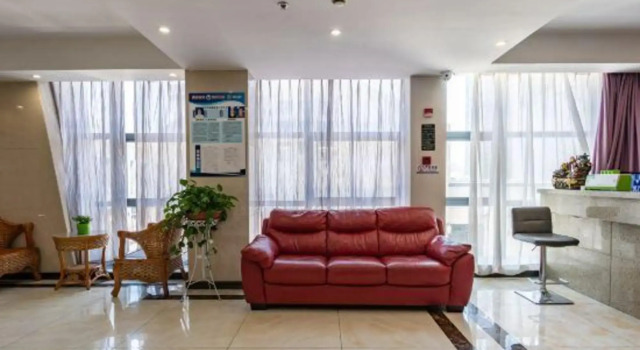 NANYUAN INN (Anji Jiuzhou Changshuo Plaza), Prenota Hotel Hotel a Anji con parcheggio, Parcheggio