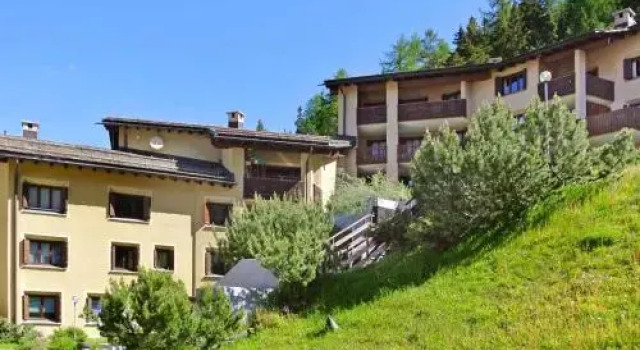 Apartment 33-3, Book Apartment Silvaplana 