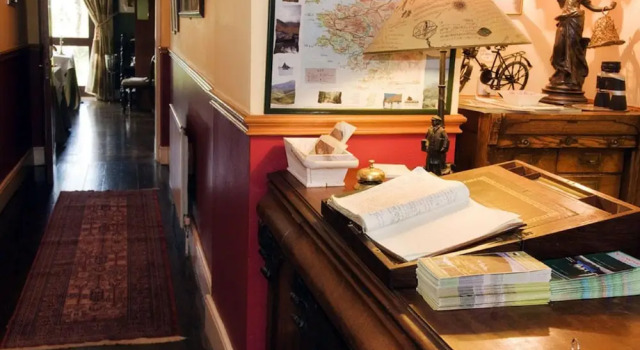 Lough Inagh Lodge Hotel, Rezerwuj Hotel Recess 