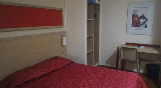 Номер Standard Le President Hotel