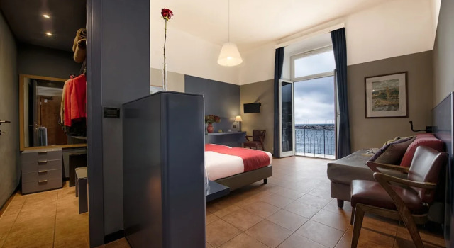 Трёхместный номер Standard с балконом и с видом на море Hotel Italia e Lido Rapallo
