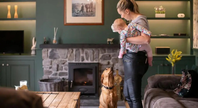 Коттедж Calm Scottish Country Escape with Hot Tub Sleeps 6