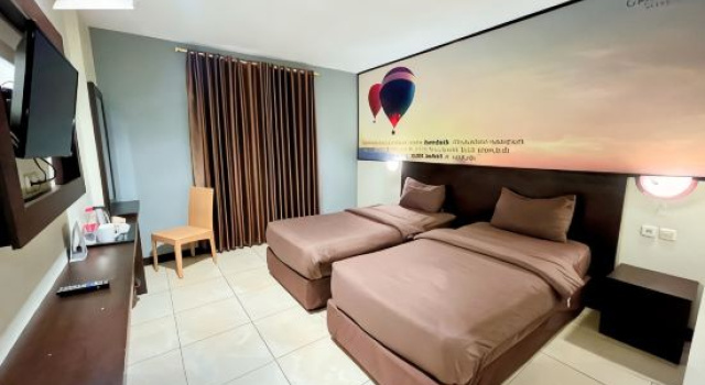 Deluxe Twin room Grand Master Hotel Purwodadi