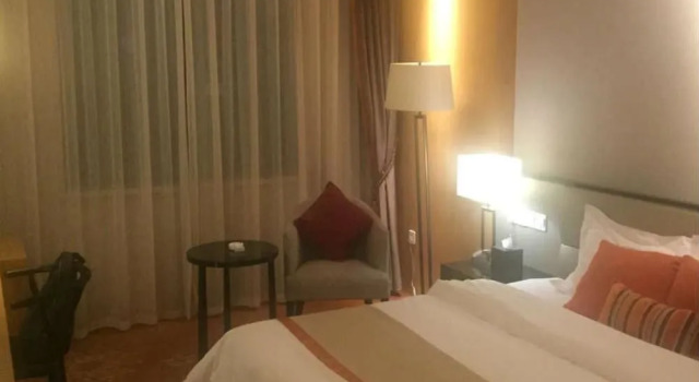 Yangzhou East Garden Hotel, Prenota Hotel Yangzhou Jiangsu