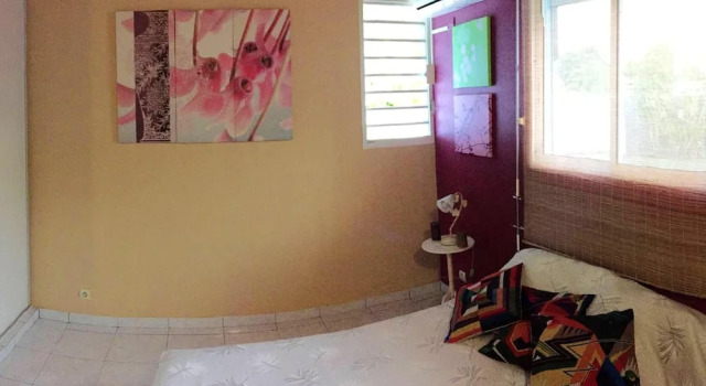 House with 2 Bedrooms in Sainte-Rose, with Enclosed Garden And Wifi - 300 M From the Beach