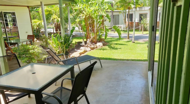 Студия Economy Bush Village Holiday Cabins