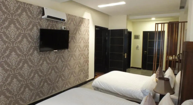 Люкс Standard Humming Bird Resort and Executive Suites