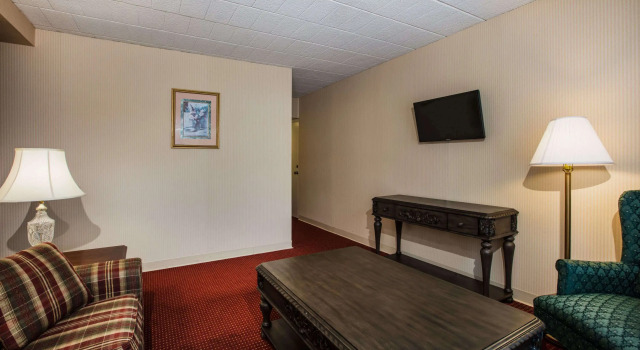 Ramada by Wyndham Ligonier, Prenota Hotel Ligonier Pennsylvania