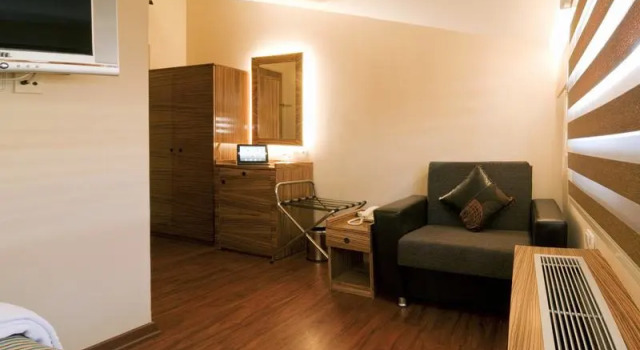 Одноместный номер Economy с балконом Hotel Buyuk Keban