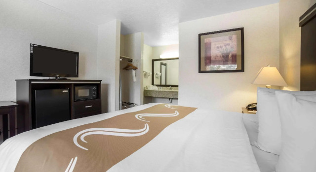 Двухместный номер Standard Quality Inn Saint George South Bluff