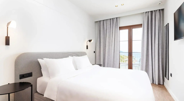 Номер Deluxe с видом на море Doryssa Lithos Hotel