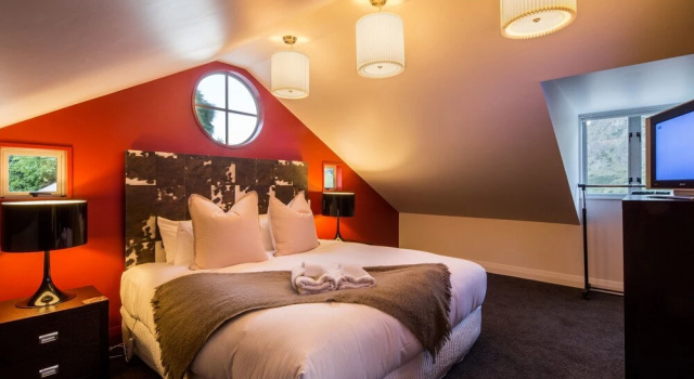 Riverview Retreat, Varaa Hotelli Arthurs Point Uusi-Seelanti