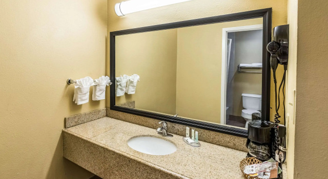 Standard Doppel Zimmer Quality Inn