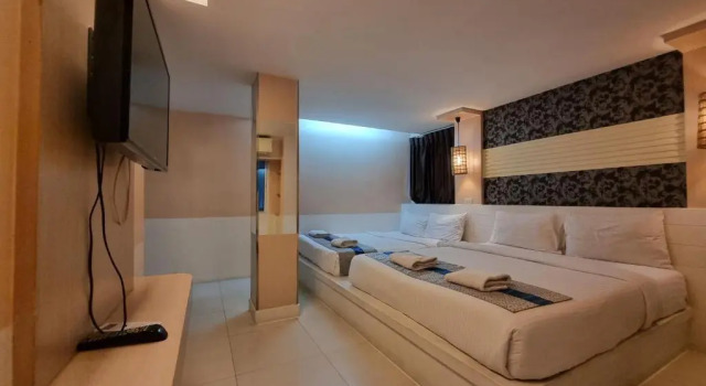 Семейный номер Deluxe Cozi Inn Hotel, Bangkok