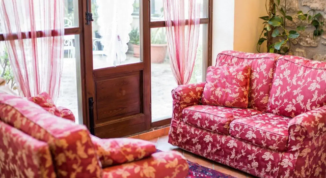 Casale Borgia Resort, Book Resort Palazzo Adriano Sicily