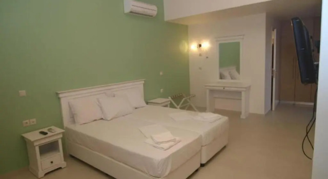 Студия Kolokotronis Hotel & Spa