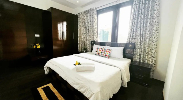 Bluo 1Bhk Defence Colony Mkt - Balcony, Parking
