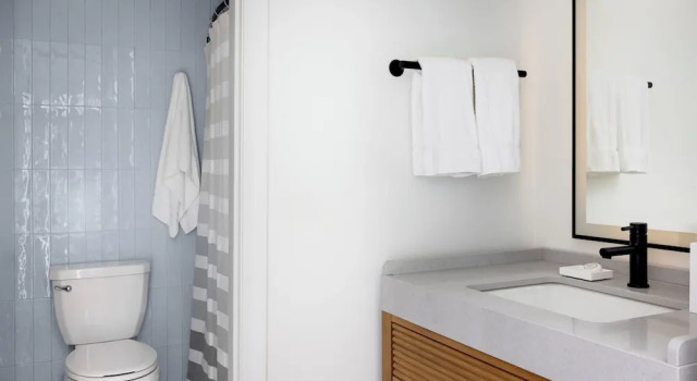 Четырёхместный номер Standard с видом на реку Red Jacket Beach Resort