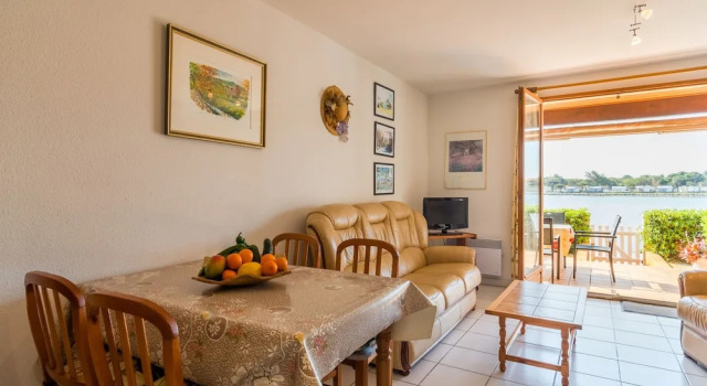 Apartment in Le Barcarès With Swimming Pool, Balcony, Garden