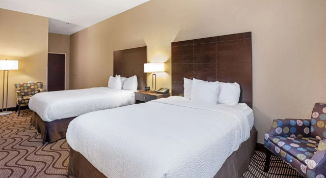 Четырёхместный номер Standard La Quinta by Wyndham Meridian / Boise West