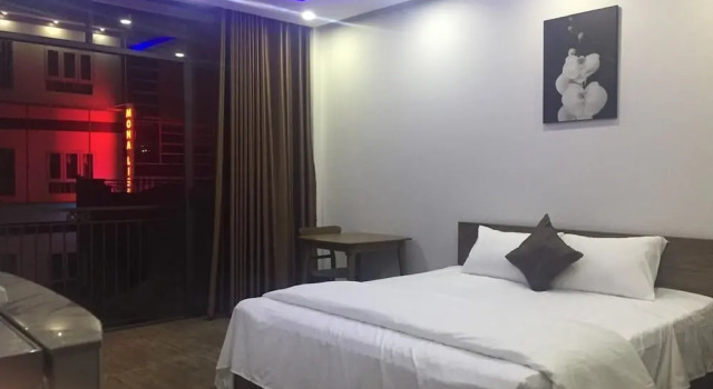 Студия Comfort с балконом Vyvy Apartment - The Art