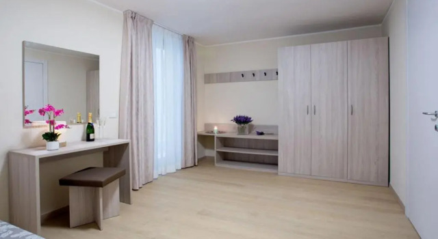 Апартаменты Дуплекс Sala Comacina Apartment No 1 (Sleeps 10)