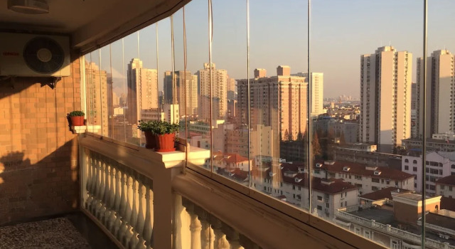 Семейный люкс с 3 комнатами GoNative Downtown Apartment Xuhui