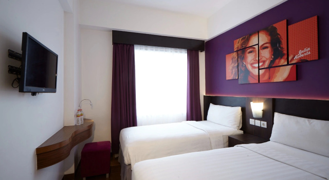 Superior Twin room Fame Hotel Gading Serpong