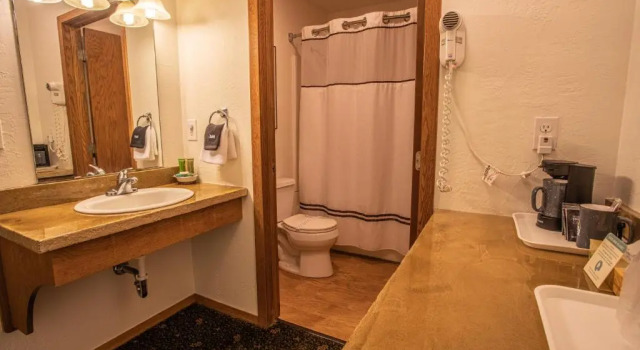 Четырёхместный номер Standard Open Hearth Lodge
