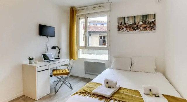 The sweet Studio near Part-Dieu, Забронировать Отель Отели Лиона 3 звезды, рядом с Массена, 3*