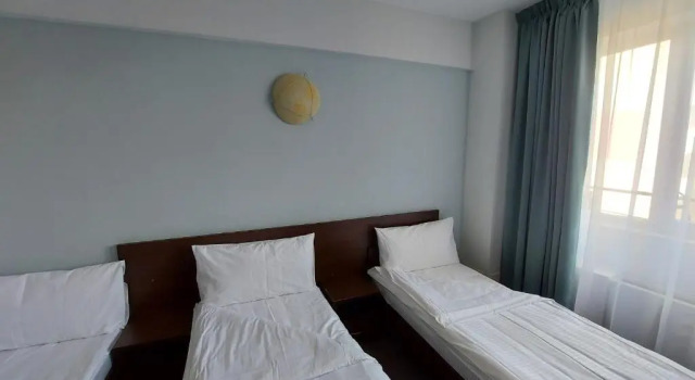 Economy Triple room Elizeu Hotel