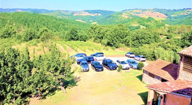 Коттедж Umbrian Farmhouse Retreat with Private Pool and Garden