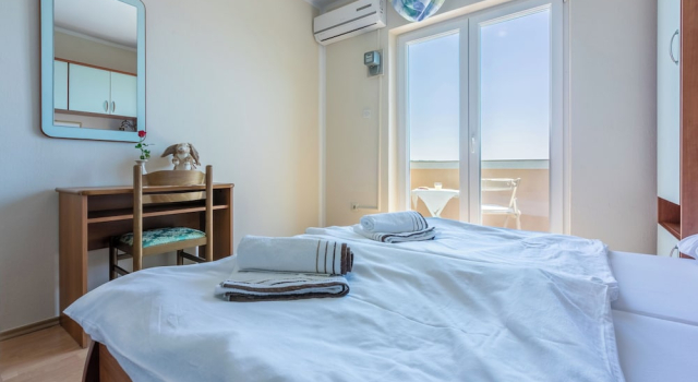 Апартаменты с балконом Apartments Ljiljana