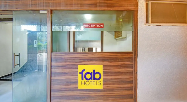 Fabhotel Sai Inn, Забронировать Отель Отели штата Махараштры 3 звезды, 3*