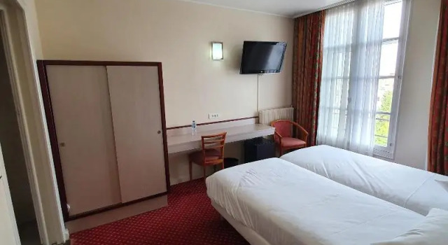 Двухместный номер Standard Grand Hôtel de Valenciennes