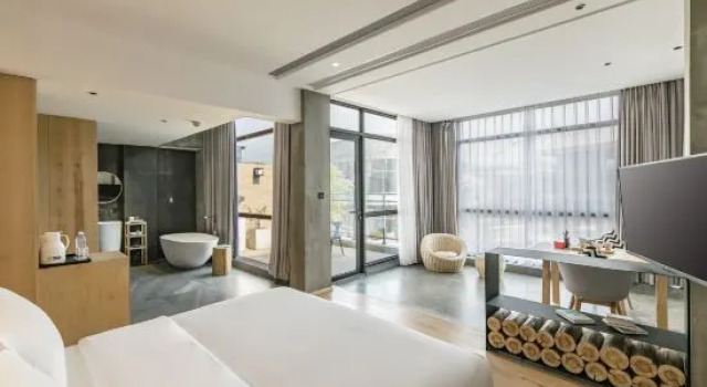 Люкс Deluxe Yue Shangyin Chalv Hostel