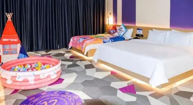 Семейный номер Standard Lavande Hotel Dongguan Liaobu Center