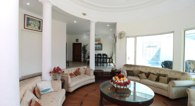 Paul's Wedding House By OYO Rooms