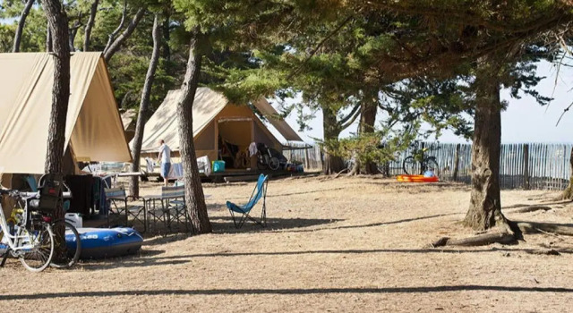 Тент seafront Huttopia Noirmoutier