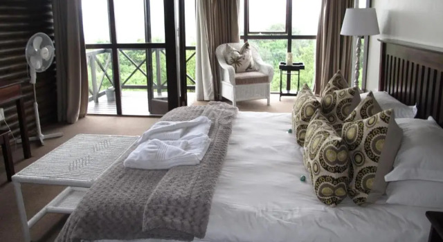 Шале Superior Midlands Forest Lodge