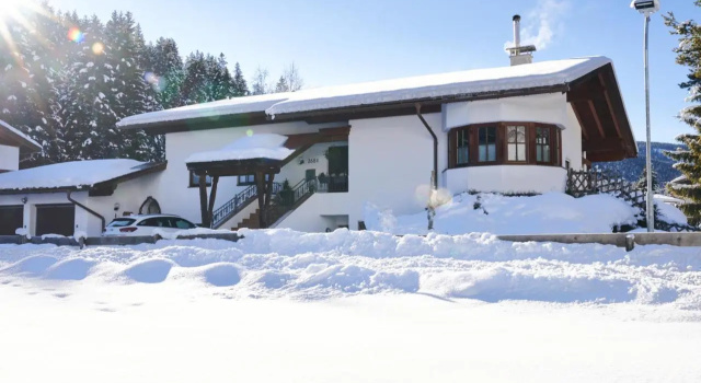 Haus Berta, Забронировать Отель Отели Зеефельд с парковкой, Парковка