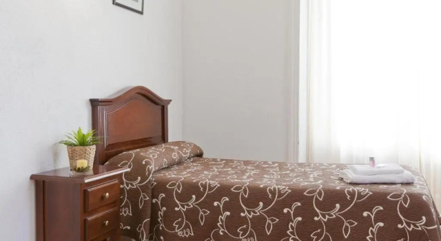 Одноместный номер Standard Hostal Condestable