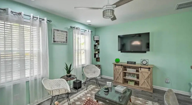 Коттедж Pet-Friendly Fayetteville Vacation Rental