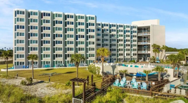 Коттедж Top of the Gulf 421 - Luxury Beach View Condo